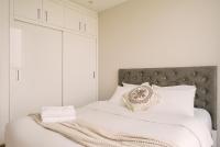 Appartamento con 2 Camere da Letto e Balcone