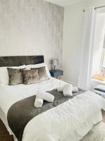 Double Room with Private External Bathroom