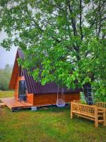 Svanieri Cozy Cottage in the Mountains - Bed and Breakfast K’atskhi