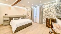 Palais Aubernon Prestige Apartment – 2 Bedrooms & Balcony 