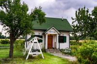 Biały Domek w Ogrodzie Różanym - B&B Księża Wola