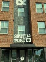 Peaceful Pad on Peters - B&B Atlanta