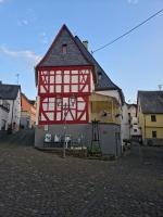 Gästehaus Eulenköpfchen - Bed and Breakfast Neef