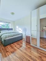 Simi Home - B&B Milton Keynes