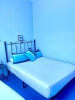 Double Room with Mountain View with Shared Bathroom