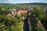 Villa Schloss Rimsingen Fine Apartments - B&B Breisach am Rhein