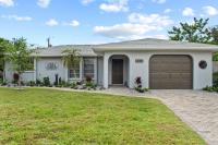 Lotus House - Relaxation - close to Beaches - Heated Pool - B&B