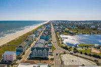 Pool! - B&B Carolina Beach