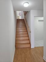 SPRUCE Private Suite with attached Full Bathroom in Toronto, Canada - Chambres d'hôtes Toronto
