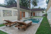 Nuralya Villa 3 Bedroom with Private pool - Chambres d’hôtes Katilampak