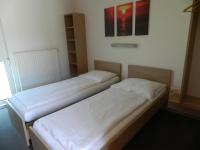 Doppel- oder Zweibettzimmer