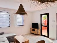 Tamarindo Holiday Apartment - B&B Corralejo