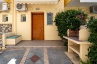 Blue Pearl-Beachfront Maisonette - B&B Níkiti