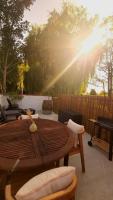 Chez Gigi, Maisonnette tout confort avec terasse - B&B Beuvry