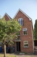 Spacious 4 bed Townhouse, near town centre and riverside in StNeots - Chambres d’hôtes Eaton Socon