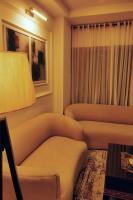 Neat Retreat -1BHK Full Apartment-E11 Islamabad-Netflix-AC-WiFi - B&B Islamabad