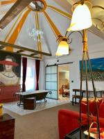 Deluxe King Studio