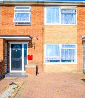 Luxury 3-Bedrooms House With Parking - B&B