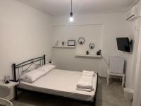 GuccisCozyStudio - Bed and Breakfast Artémida