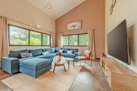 Le Loft, Spacieux 170 m2, Billiards, jardin, 3 chambres - B&B Quimper