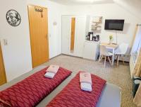 Urlaubsmagie Ferienwohnung Lichtung - nah am Wanderweg - L4 - Chambres d'hôtes Sebnitz