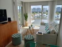 Apart , DEPARTAMENTO CONDOMINIO BAHIA GRANDE NORDELTA , TIGRE , CON BALCÓN Y VISTA A LA Bahia - Chambres d’hôtes Tigre