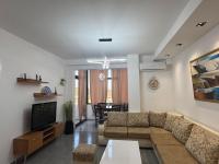 The Golden Corner - B&B Lushnjë