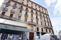 Cadorna Prestigious Apartment - Modern Architecture in front of the Station - B&B Milan