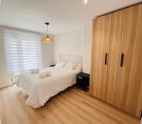 Deluxe Appartement met 2 Slaapkamers en Balkon