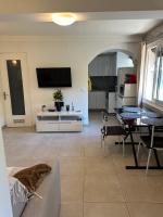 Agréable 2 pièces en ville comme à la campagne - Ferienwohnung Nizza