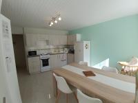 Charmante Maison de Village - B&B Riotord