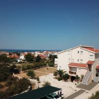 Apartmani Edita Novalja - B&B Novalja