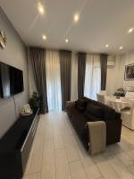 Junto al Paseo de la Castellana y Bernabéu, 6 pax - B&B Madrid