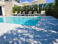 Lusso Villa - San Pietro Melia - Bed and Breakfast Draç