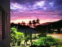 Cairns Edge Apartments Sports Hospital and Esplanade a walk away - B&B Cairns North