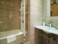 Chambre Double avec Salle de Bains Privative et Balcon