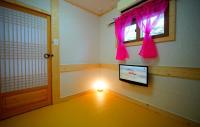 Korean-Style Small Double Room