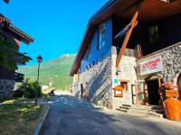 Studio-cabine au pied des pistes avec terrasse de plain-pied - B&B Valmorel