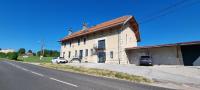 Appartement neuf et confortable dans le Haut Jura - B&B Lac-des-Rouges-Truites