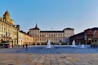 Royal Suite Torino - Parcheggio Luglio e Agosto - B&B