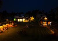 JC Den Private Villas Kochi by VOYE HOMES - Chambres d’hôtes Kochi