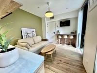 LILLEHOSTS 1, Vieux Lille, AC, Newly Renovated Modern Apartment, Perfectly Located - Ferienwohnung Lille
