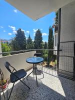 Lena's Place Near City Center - B&B Antivari