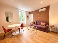 Cosy purple - Carré de soie- Medipôle - Astroballe - B&B Villeurbanne