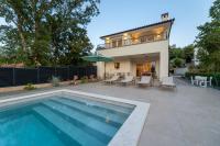 Villa Hidden with heated pool - Ferienwohnung Dobrinj