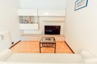 5 beds - 2 minutes from the sea with parking - B&B Recco