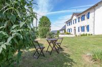 Gîte Chabrignac, jacuzzi et sauna privatif, piscine chauffée partagée, Wifi, salle de jeux - B&B Beynat