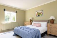 Homely Cottage for 6 Near Chichester & Goodwood - Chambres d’hôtes Chichester