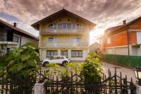 Khalilah Apartment 2 - Bed and Breakfast Bihac