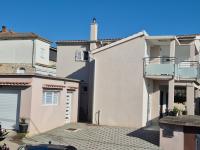 Apartman Maja - B&B Rovanjska